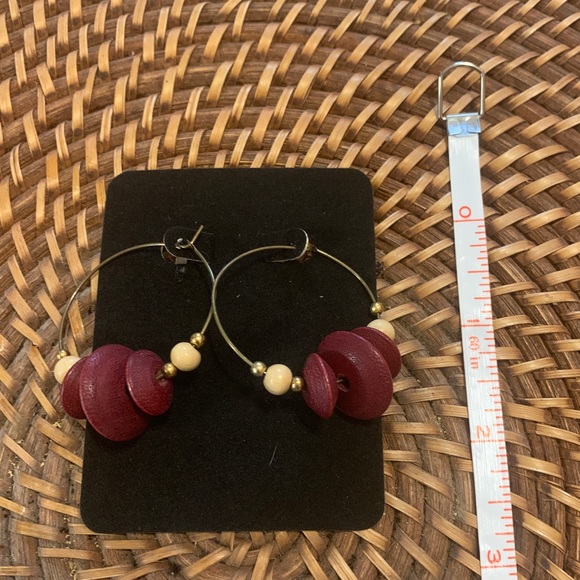 🌻2 for $15🌻 Wood and Gold Circle Earrings - Picture 3 of 3